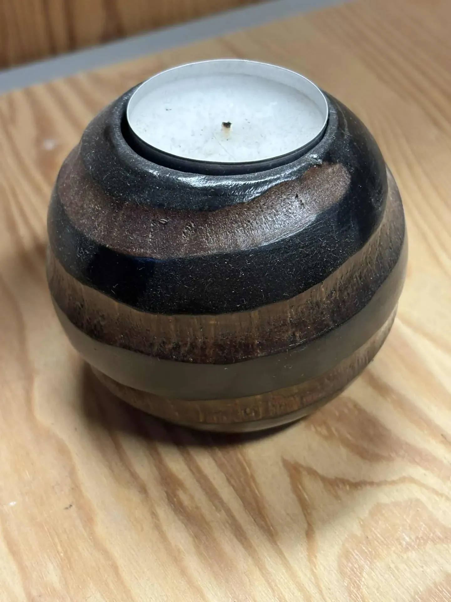 Bougeoir rond en bois