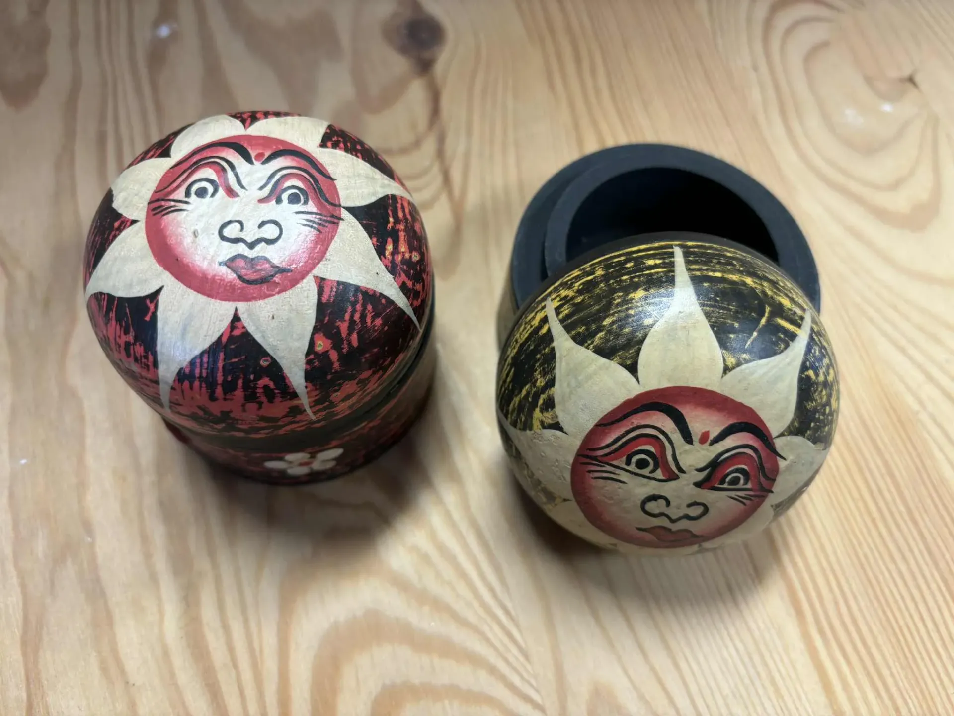 Boite en bois soleil