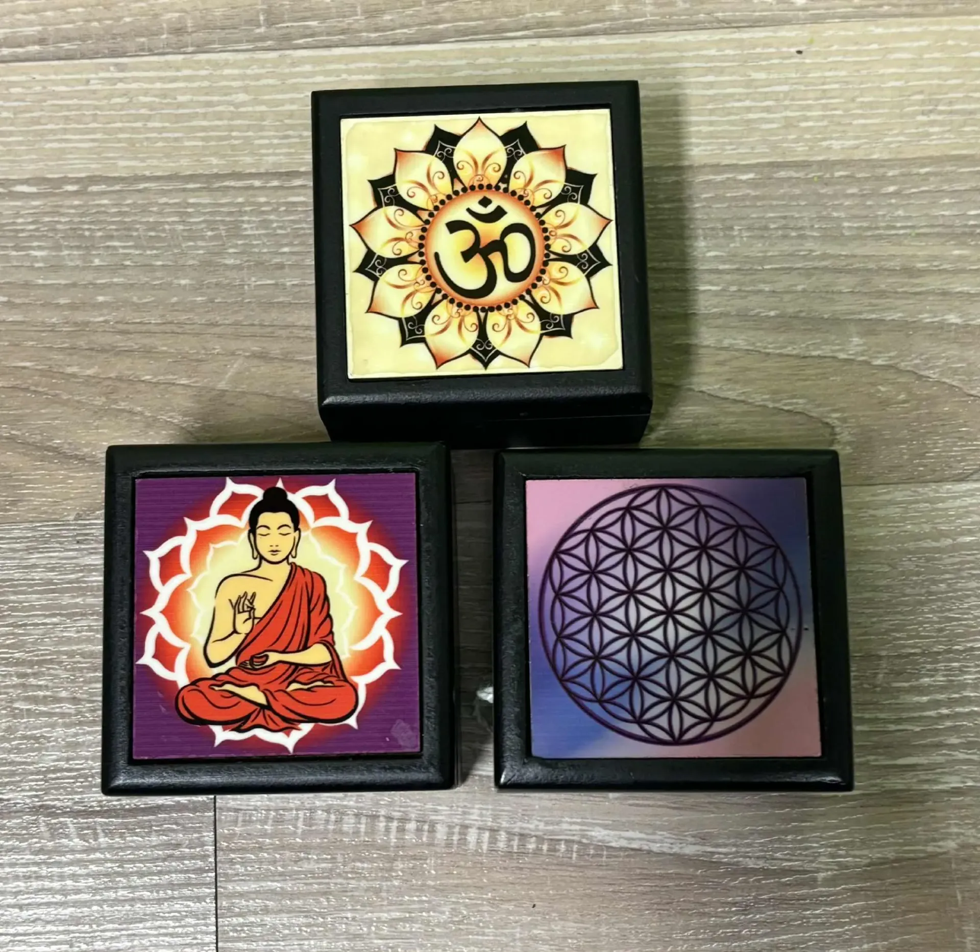 [BOIT041] Boite carrée avec image