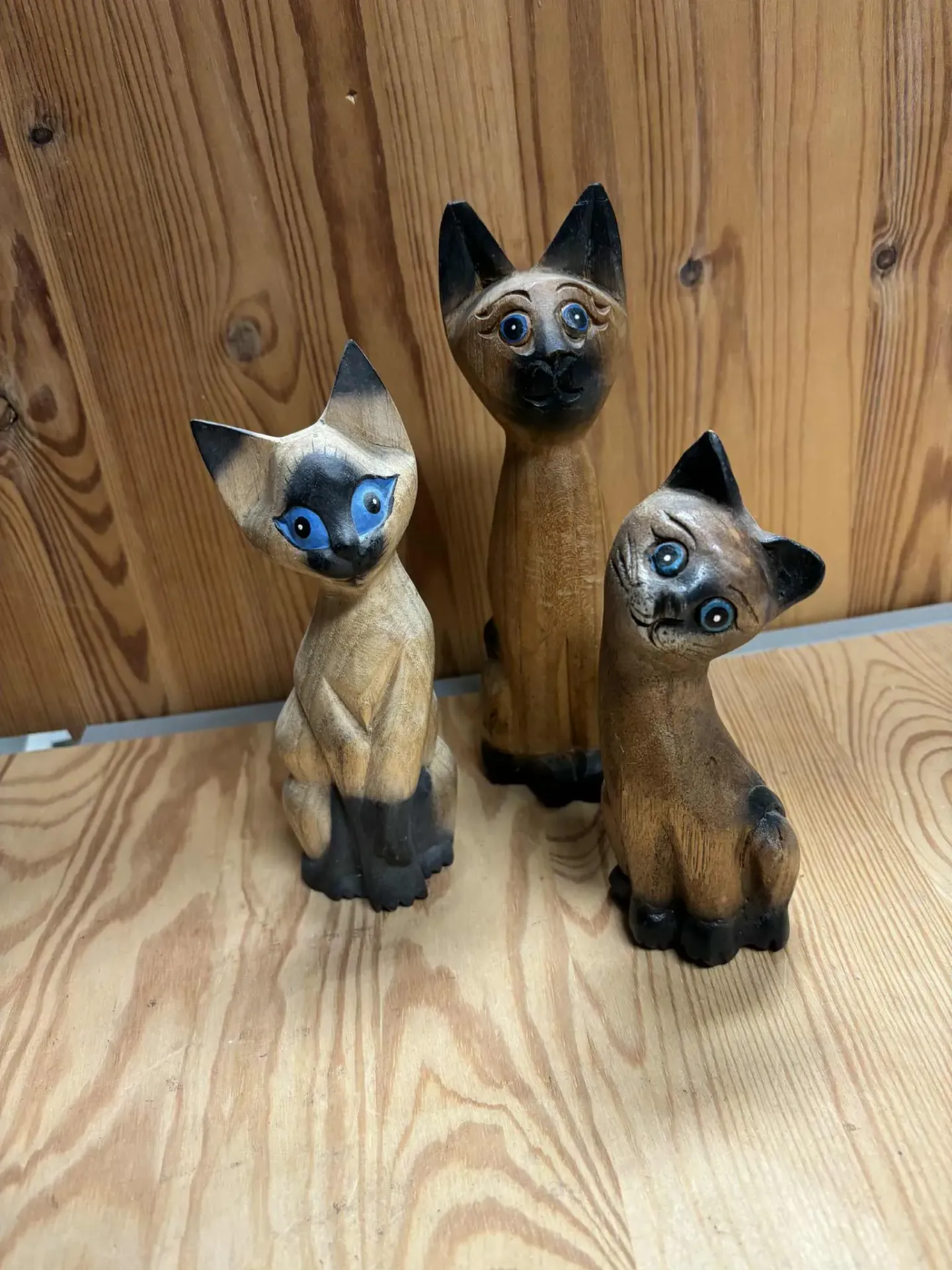 [CHA004] Chat en bois