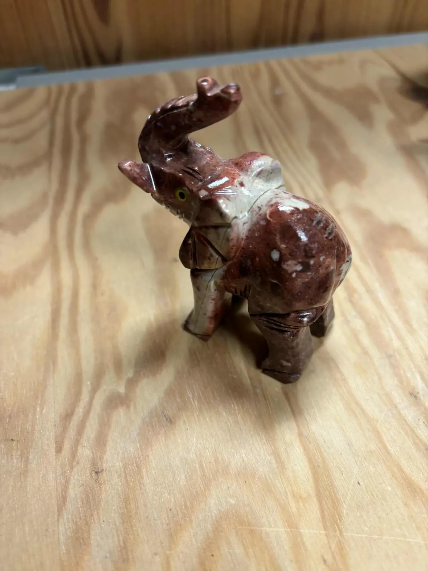 [ELE008] Eléphant en pierre de savon