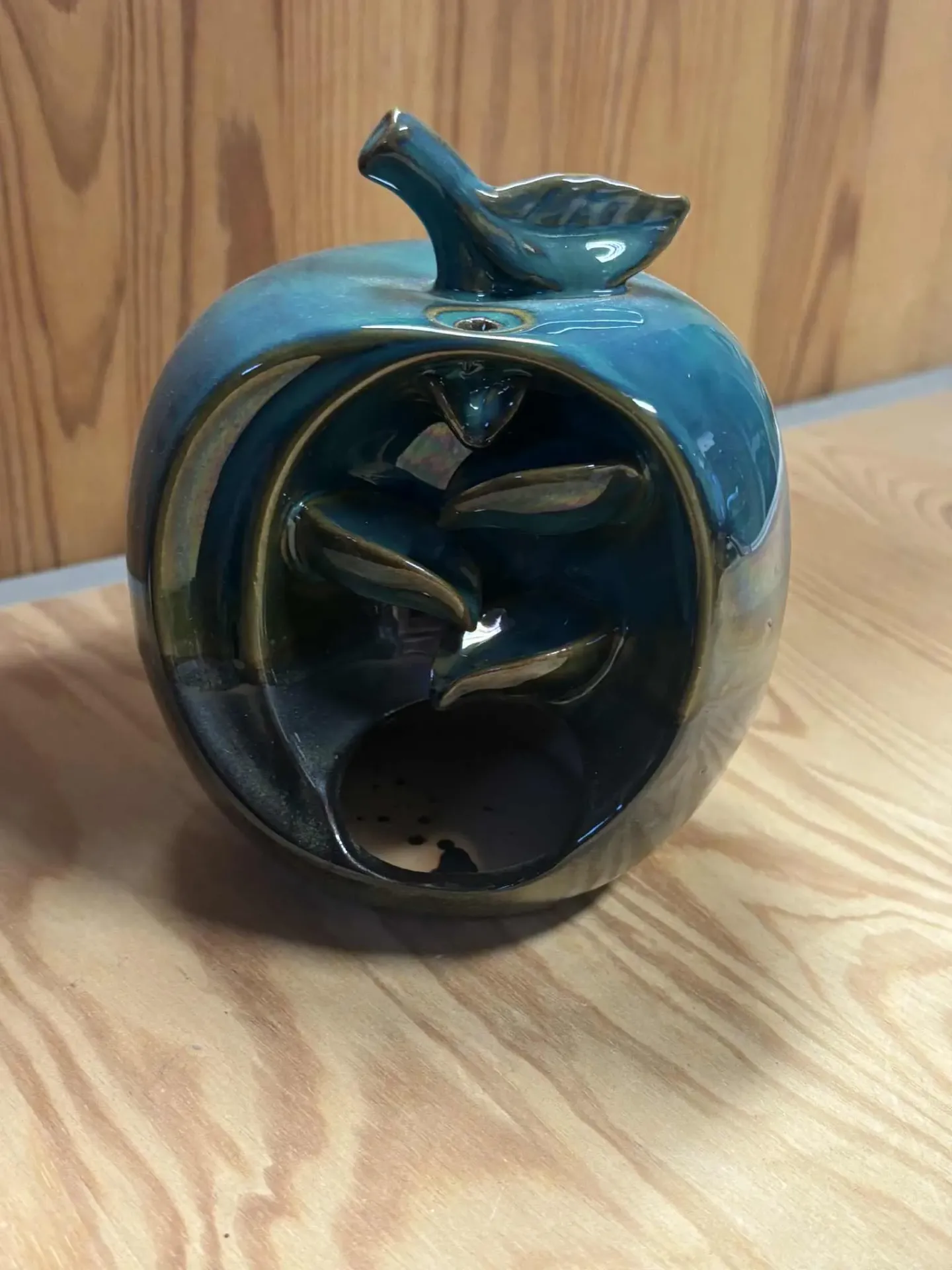 Fontaine à encens Pomme