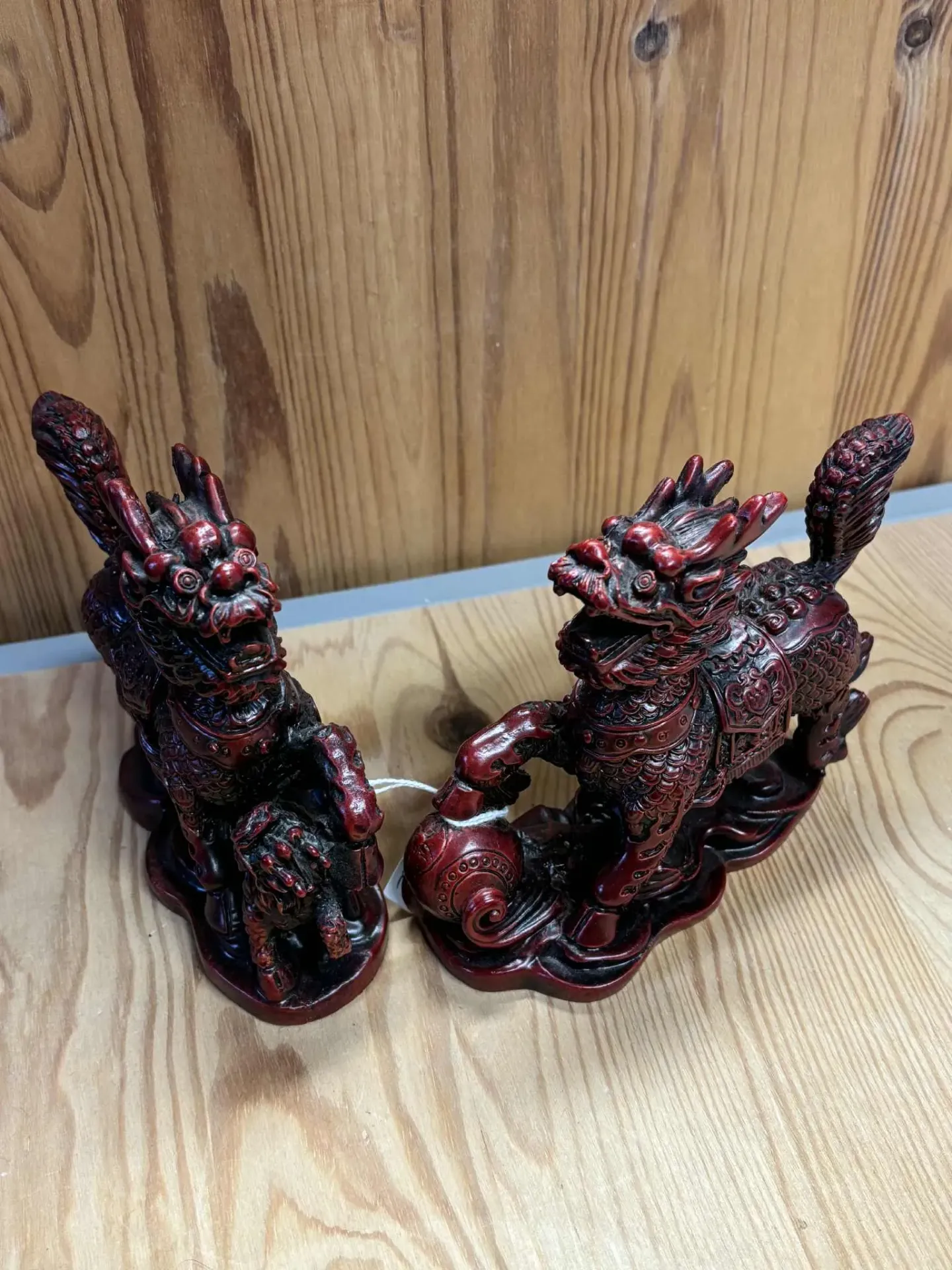 Killing couple résine rouge