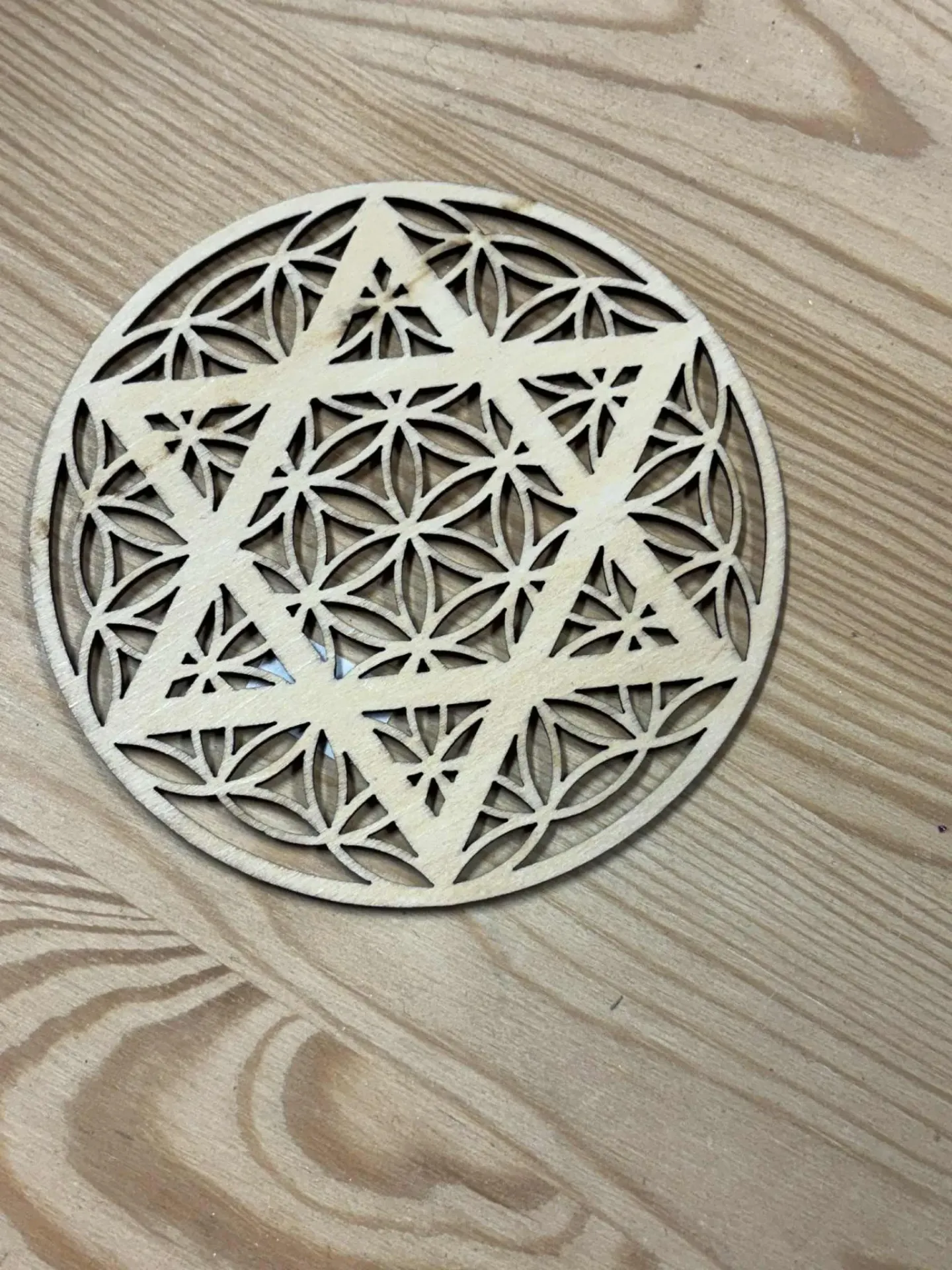 Plaque en bois fleur de vie Salomon