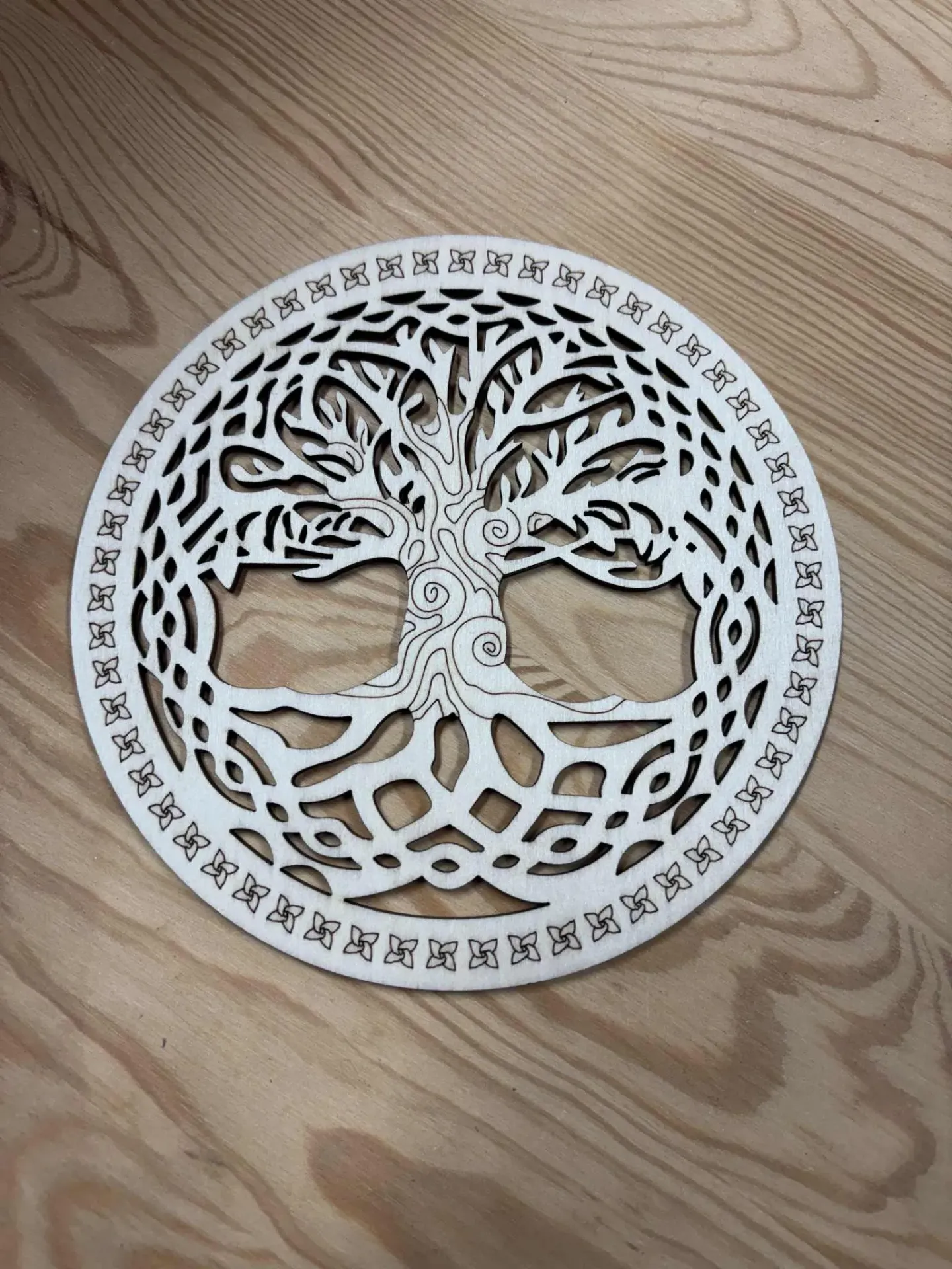 Plaque en bois arbre de vie