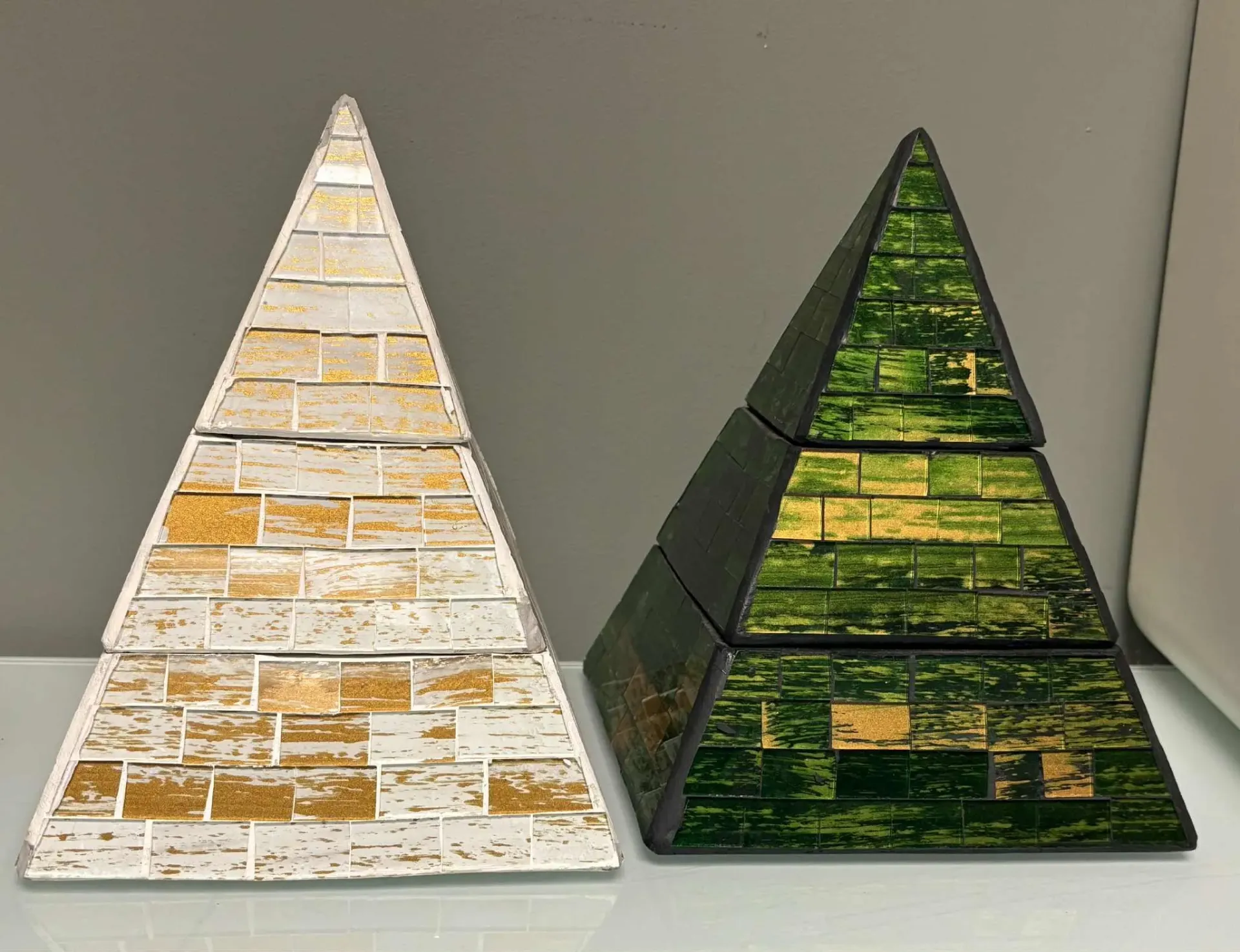Pyramide à étages 