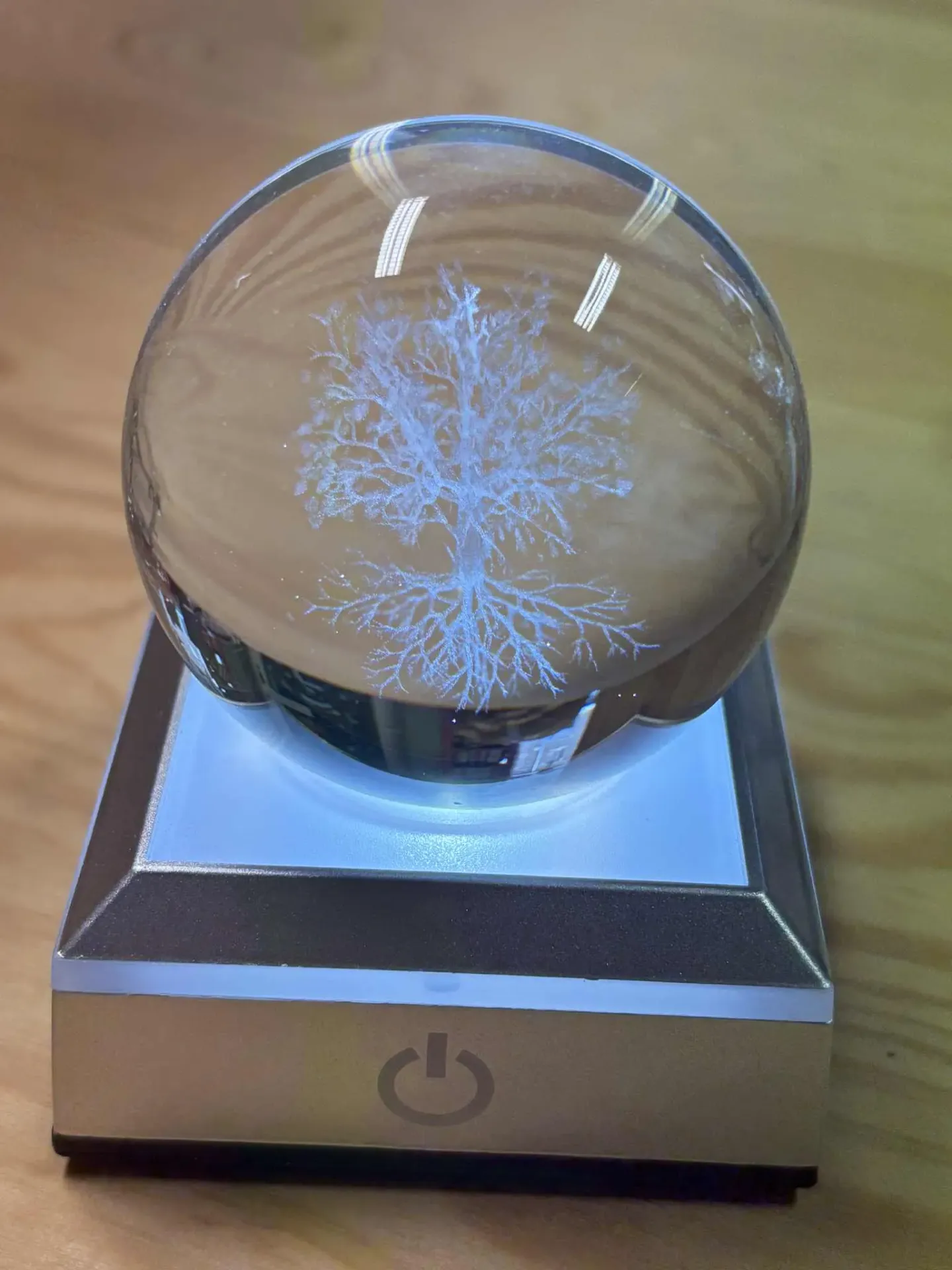 [BOUL001] Sphère cristal avec arbre de vie