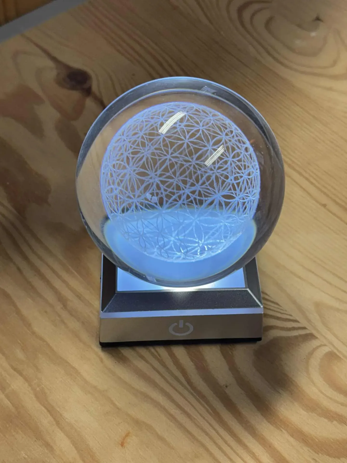 Sphère cristal avec Fleur de vie