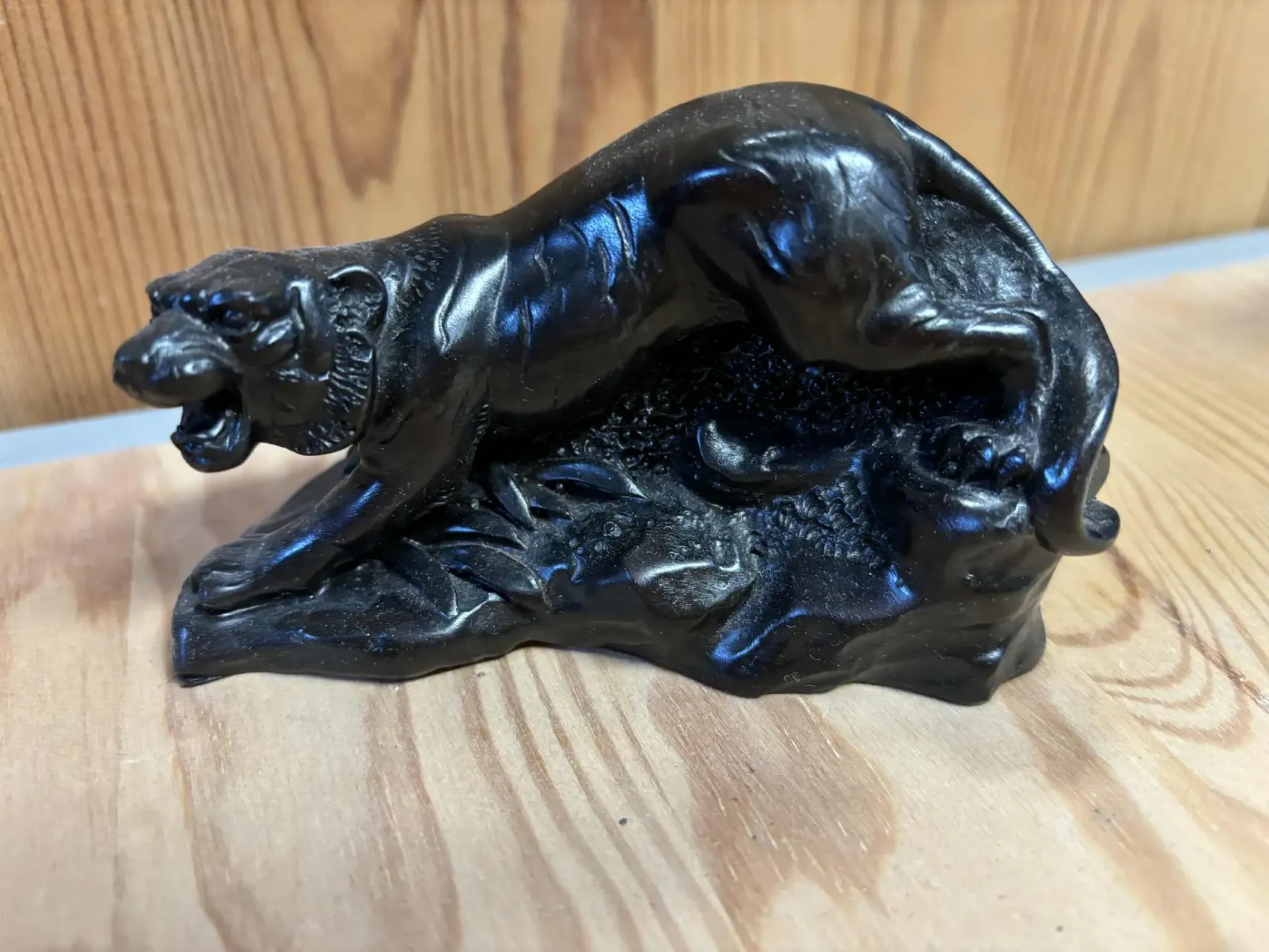 [TIG010] Tigre en résine