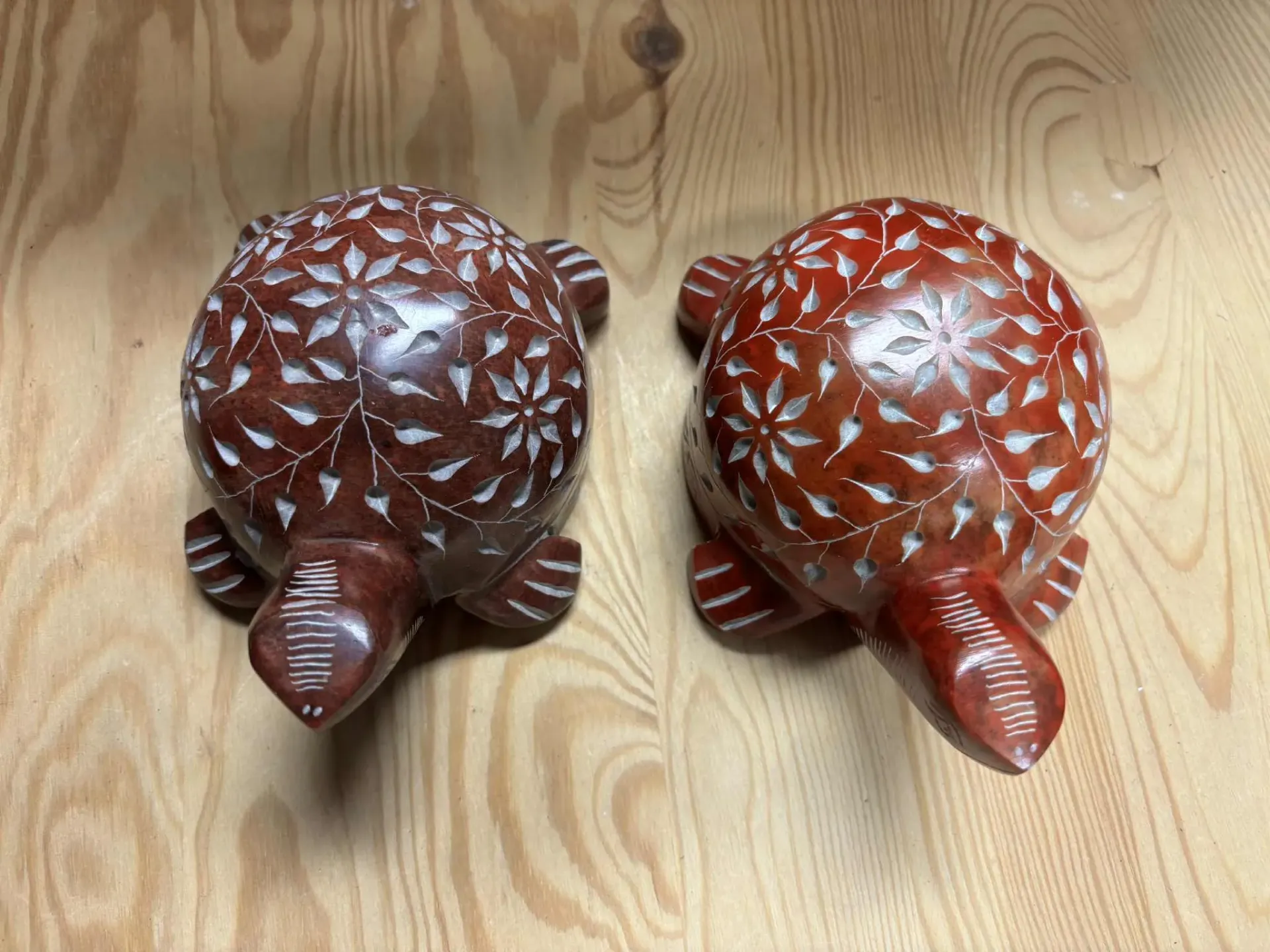 [TORT029] Tortue en pierre de savon colorée L