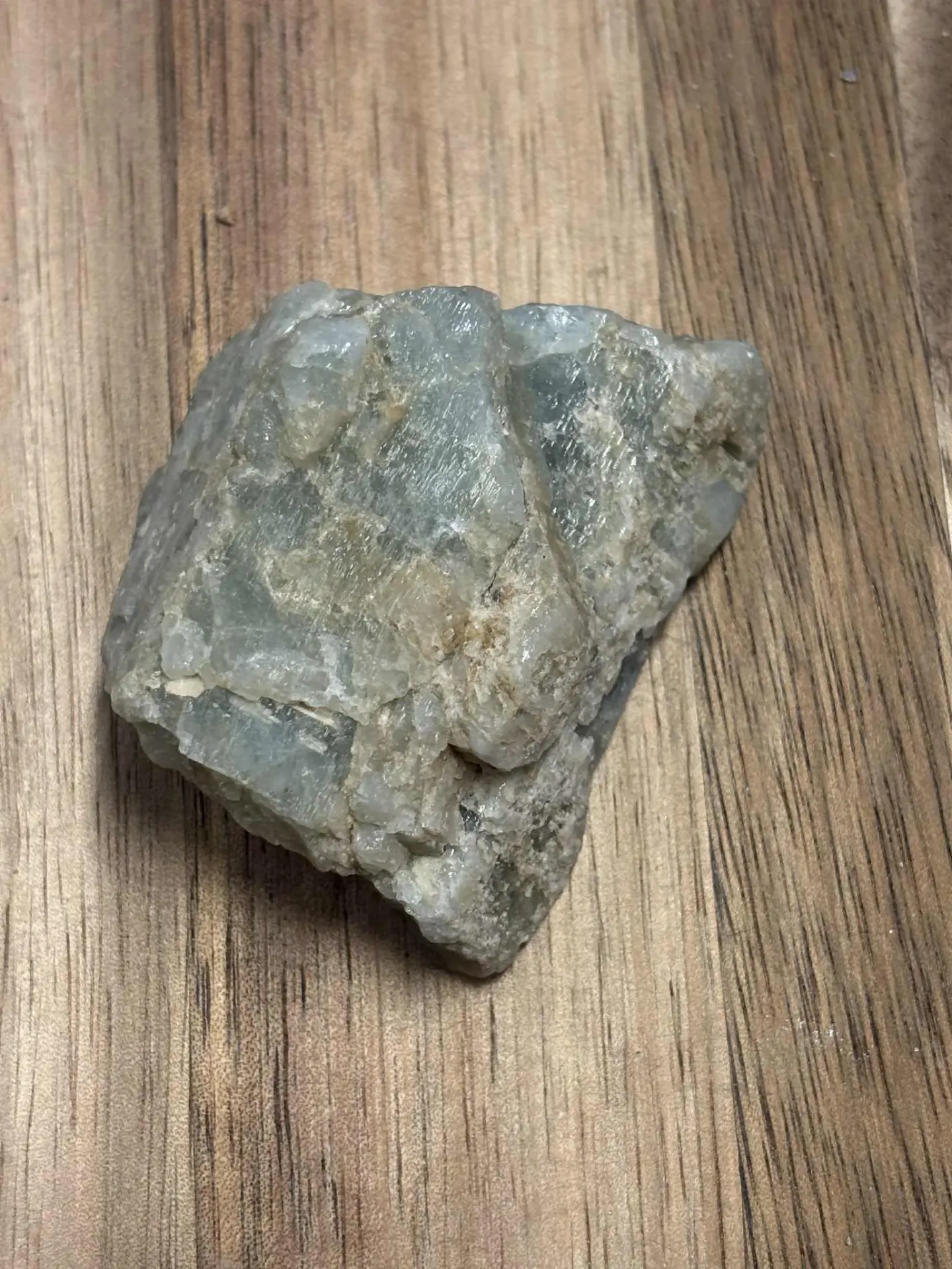 [MIN00221] Aigue marine brute