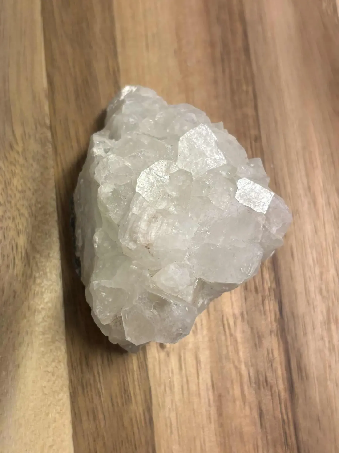 [MIN00279] Apophyllite brute