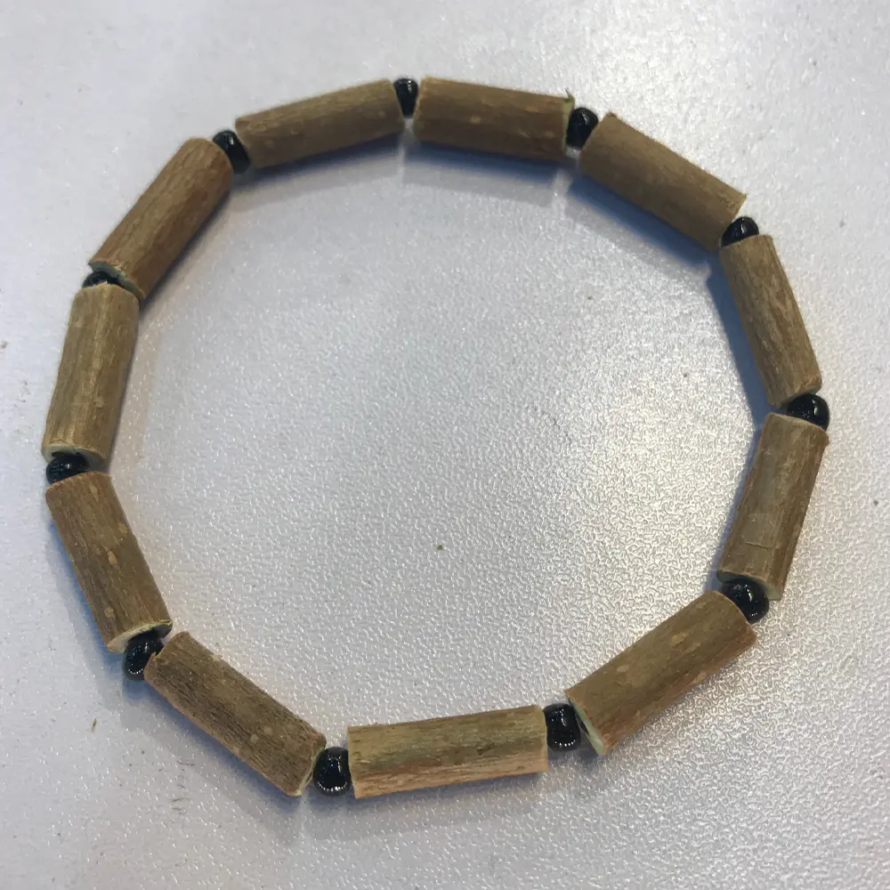 Bracelet en Noisetier