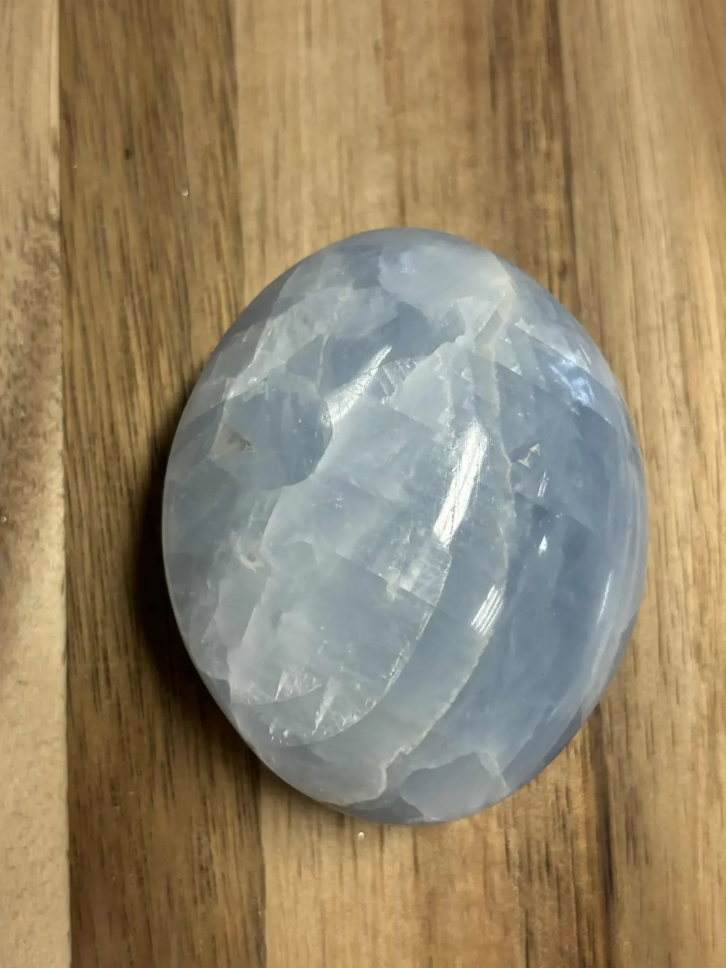 Calcite bleu galet
