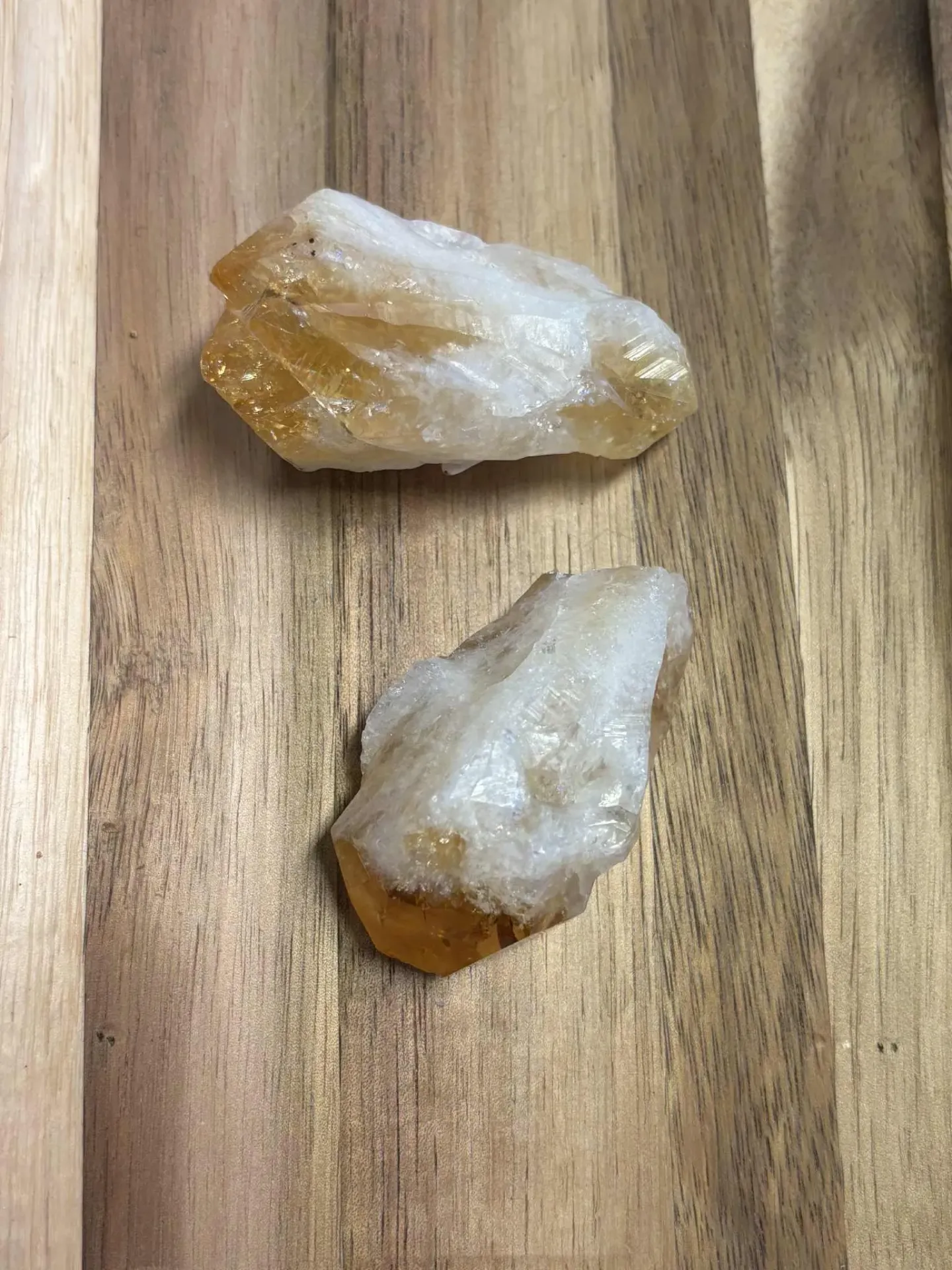 Citrine brute pointe