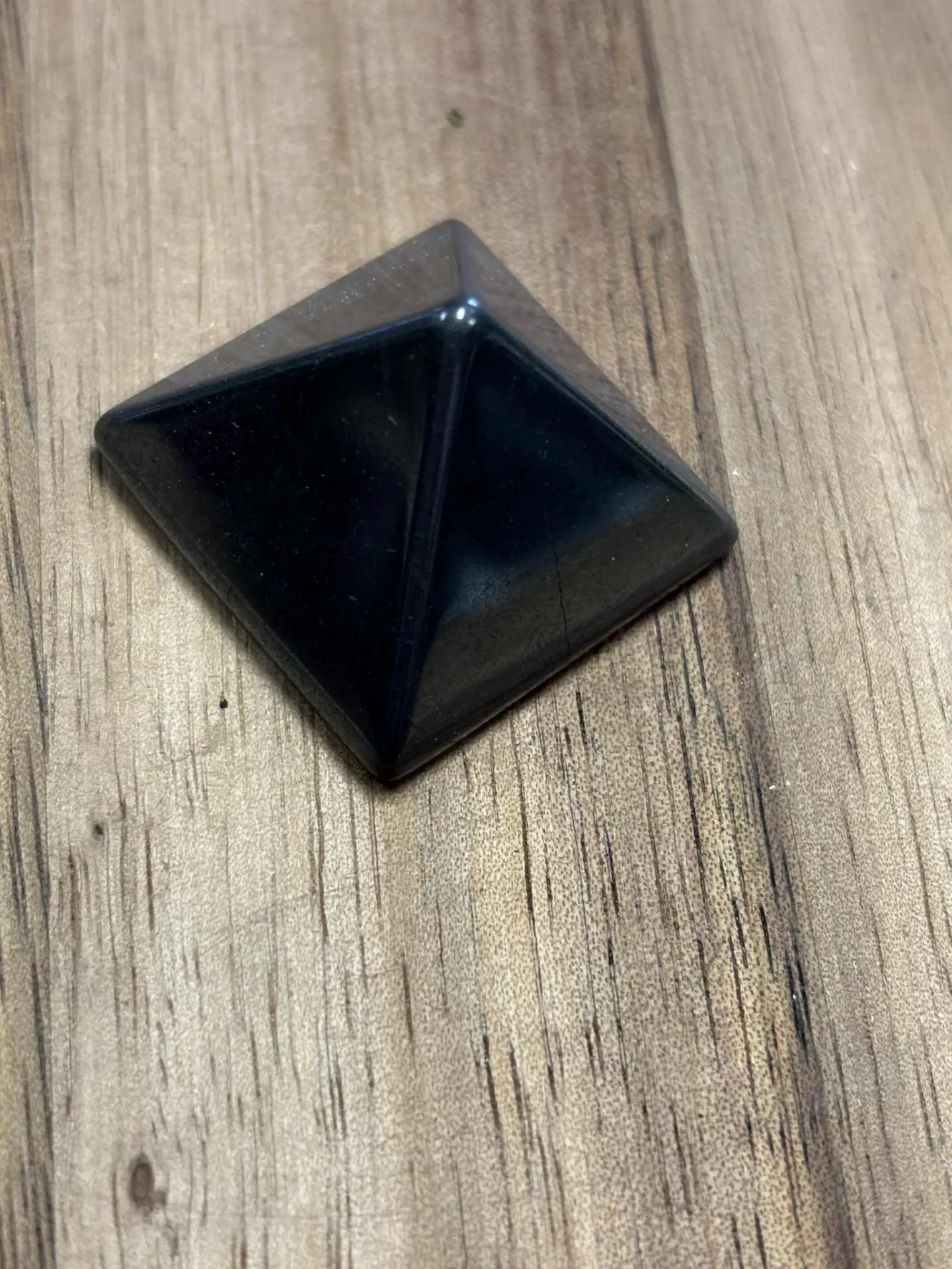 Hématite pyramide