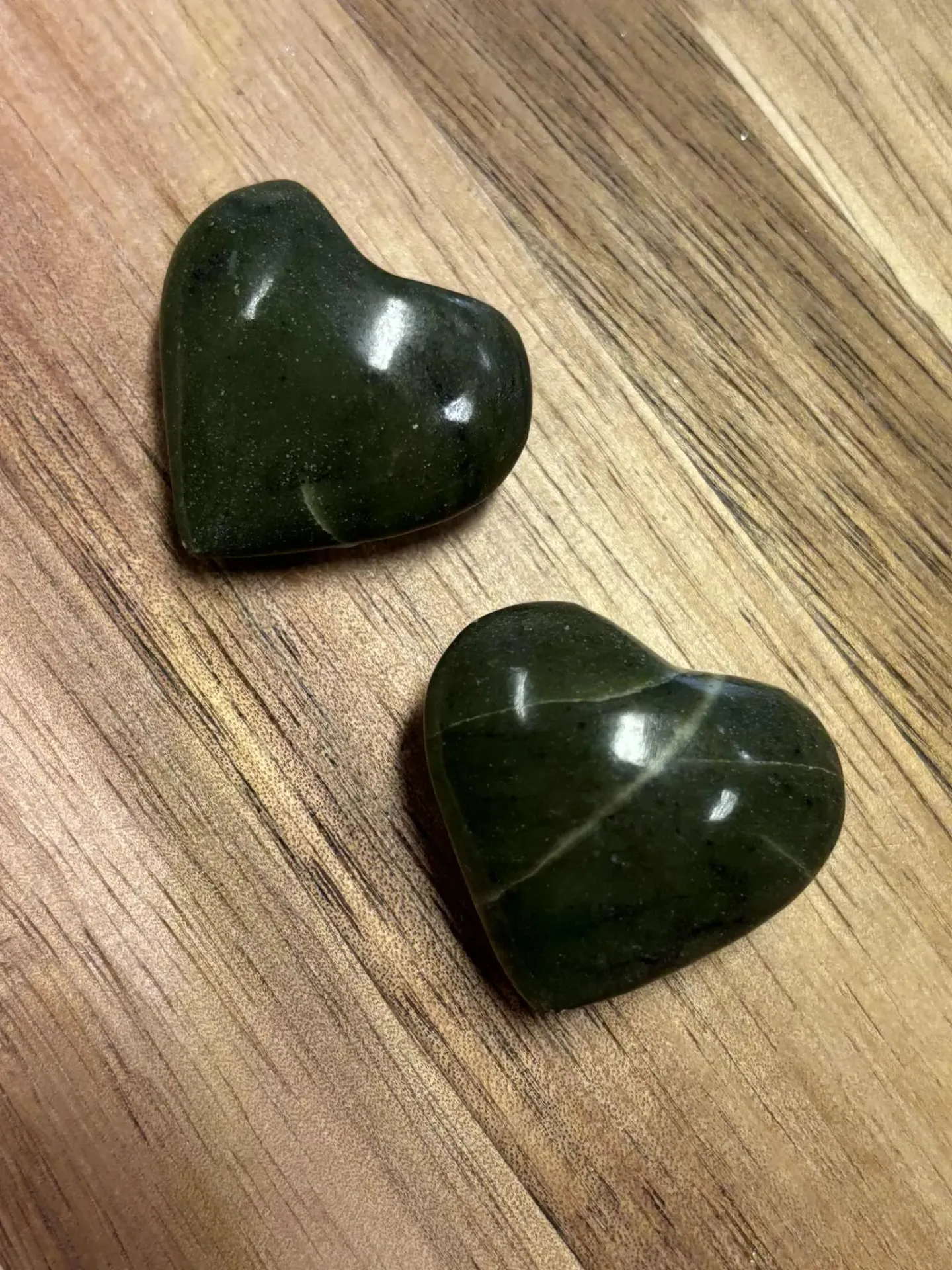 Jade néphrite cœur