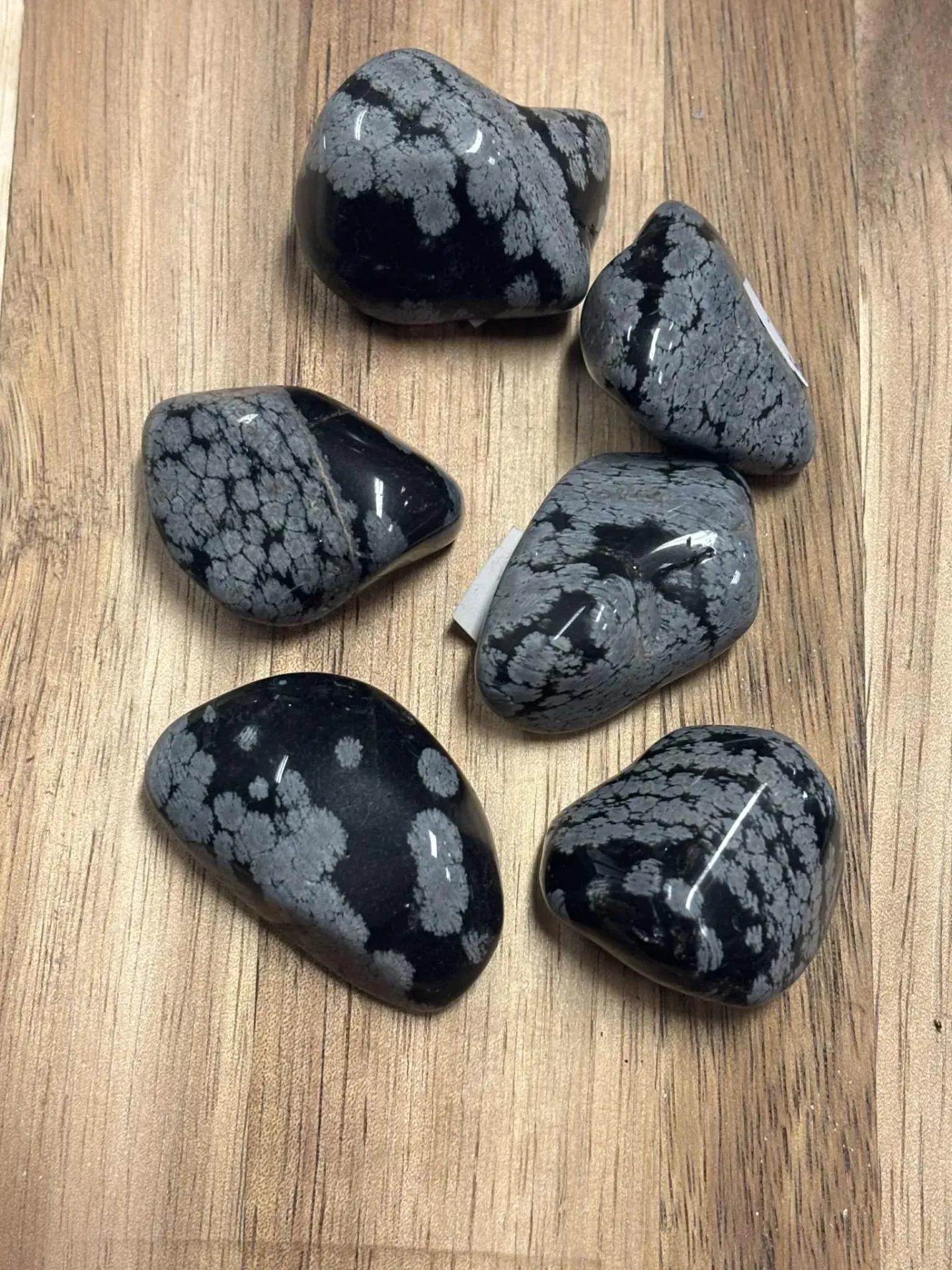 Obsidienne flocons de neige grosses