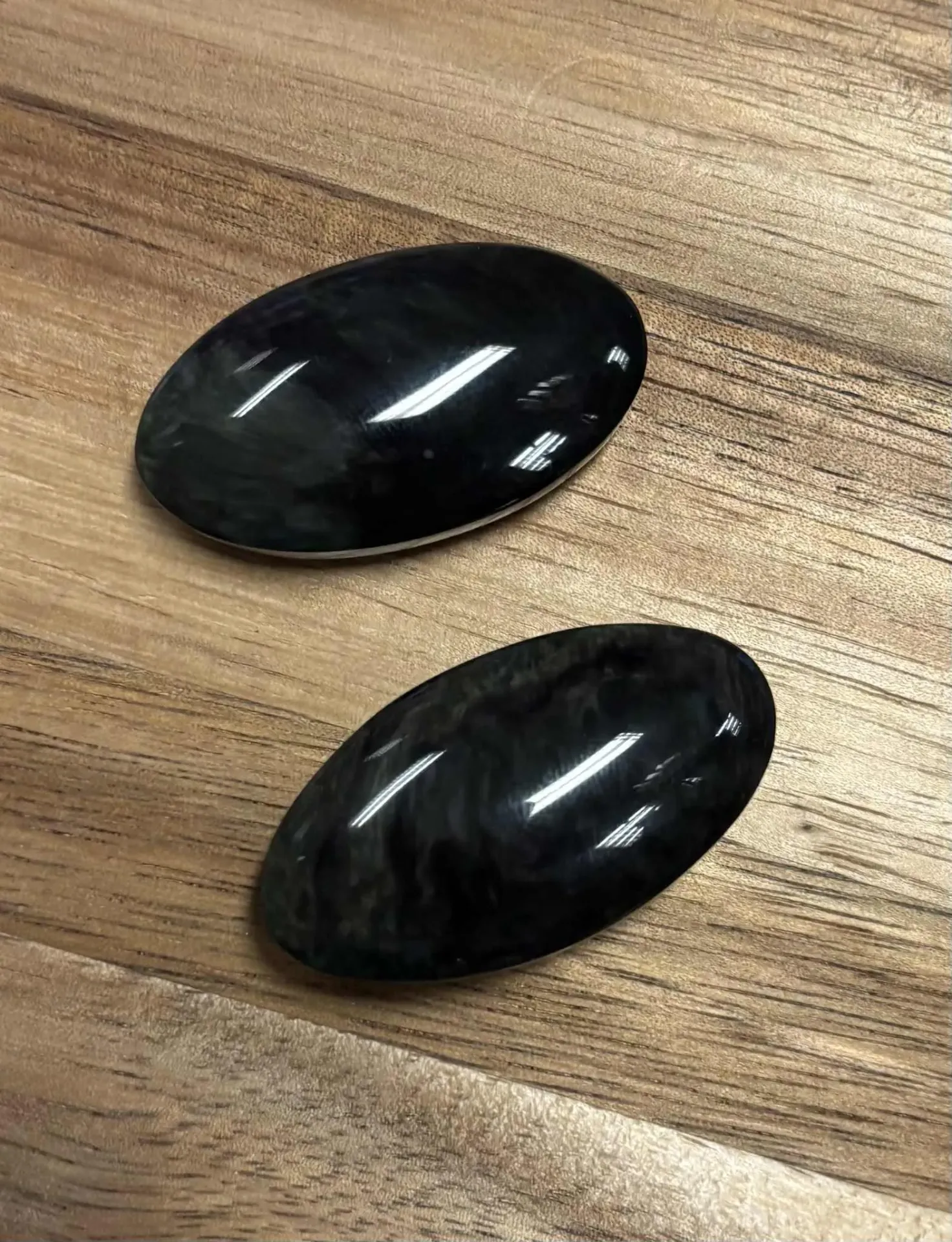 Obsidienne Mentogochol galet