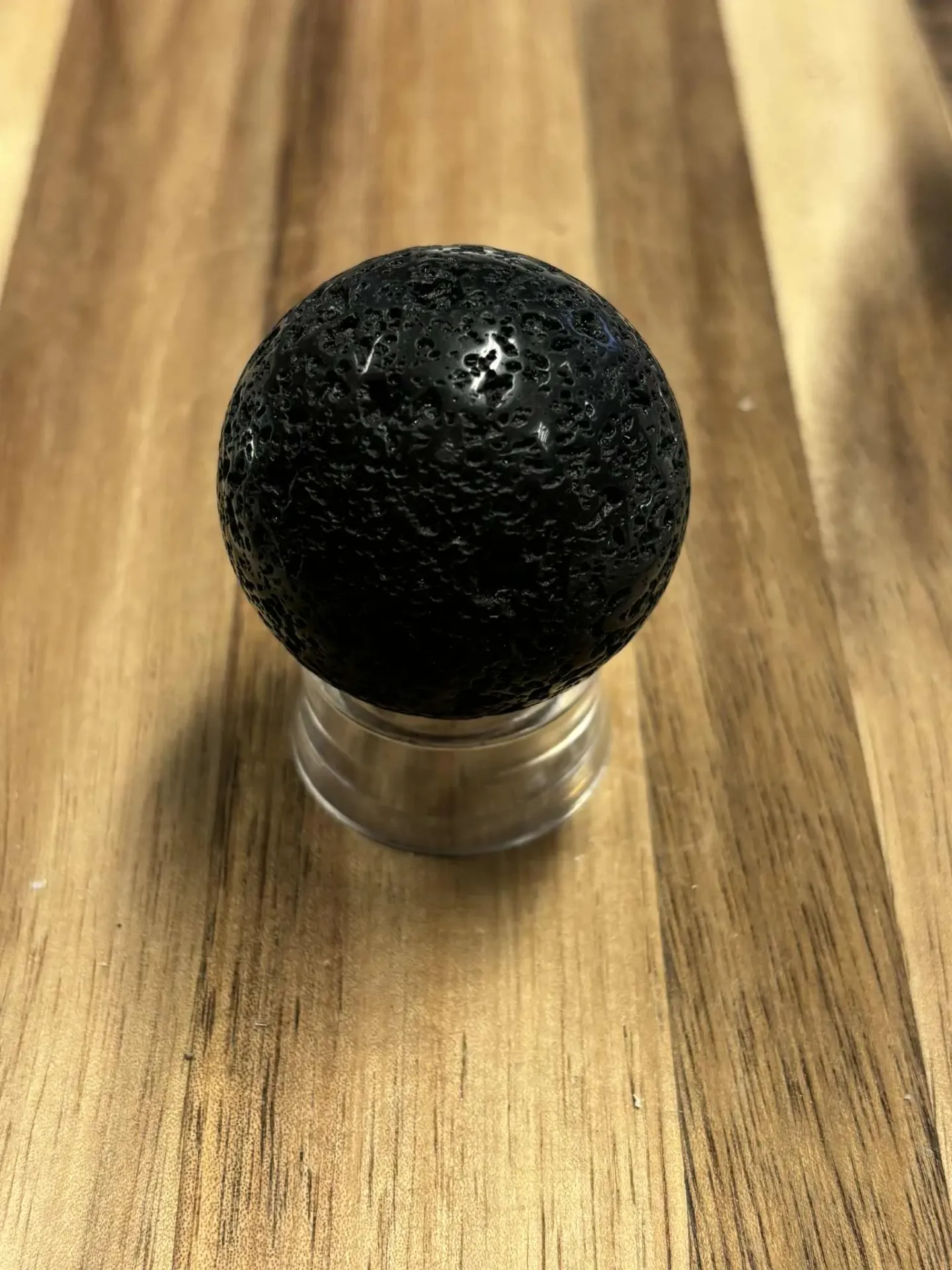 Pierre de lave boule