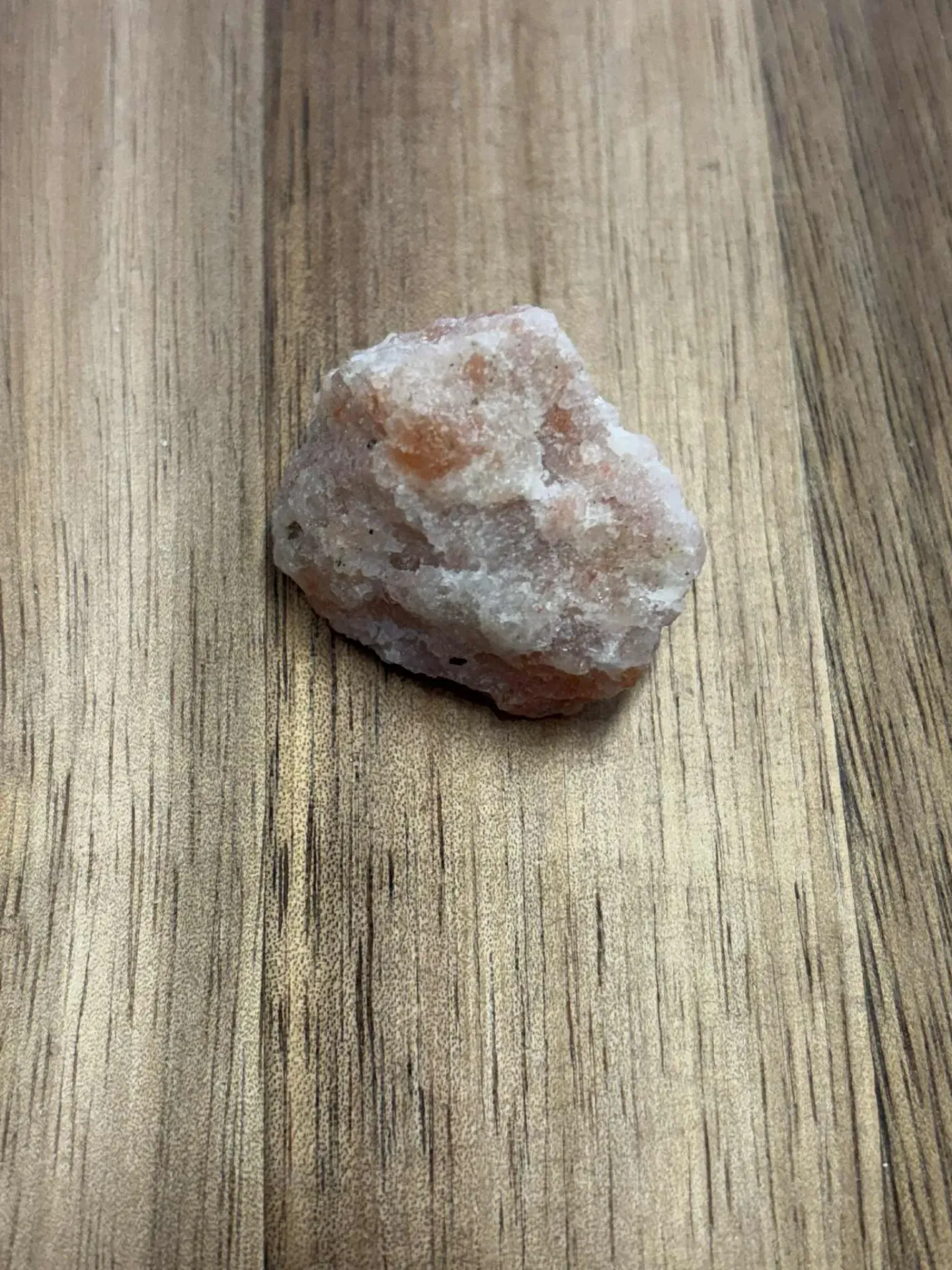 Pierre de soleil brute