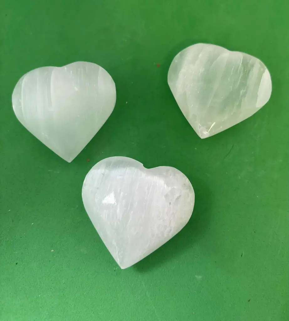Sélénite cœur