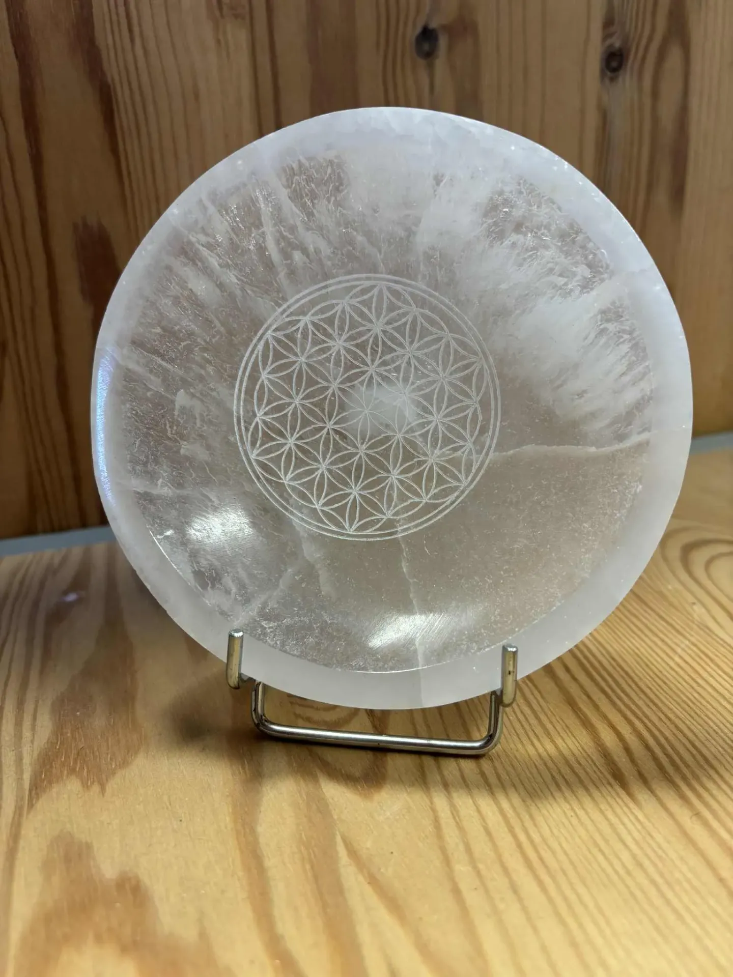 Sélénite coupelle gravée