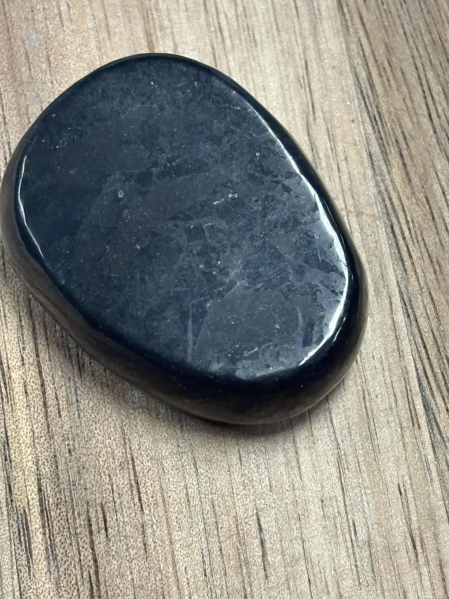 [MIN00820] Shungite galet