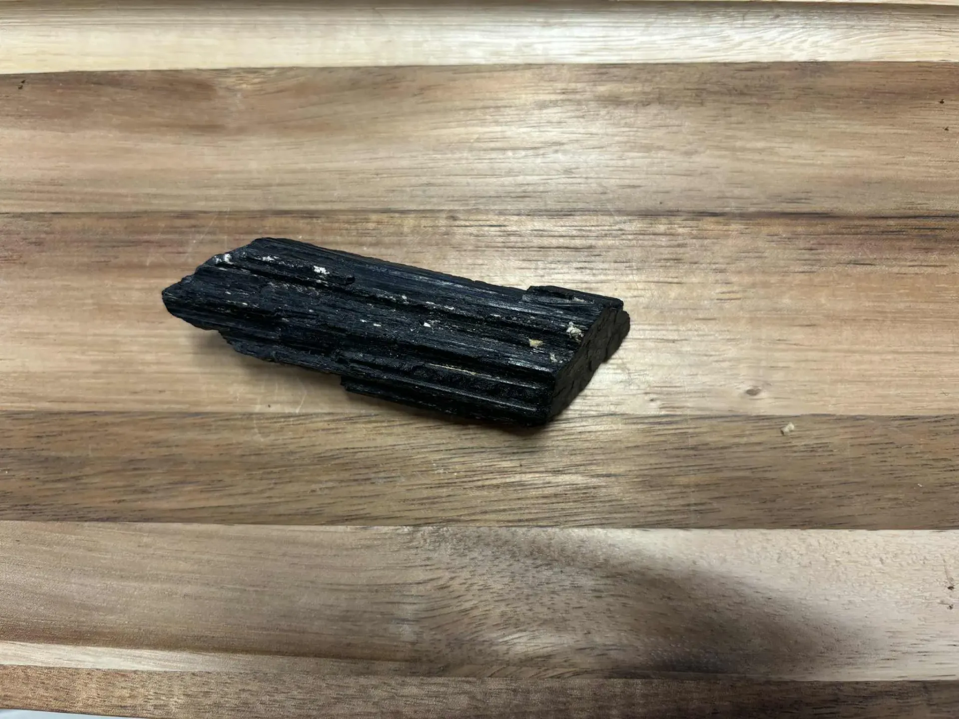 [MIN00864] Tourmaline noire brute