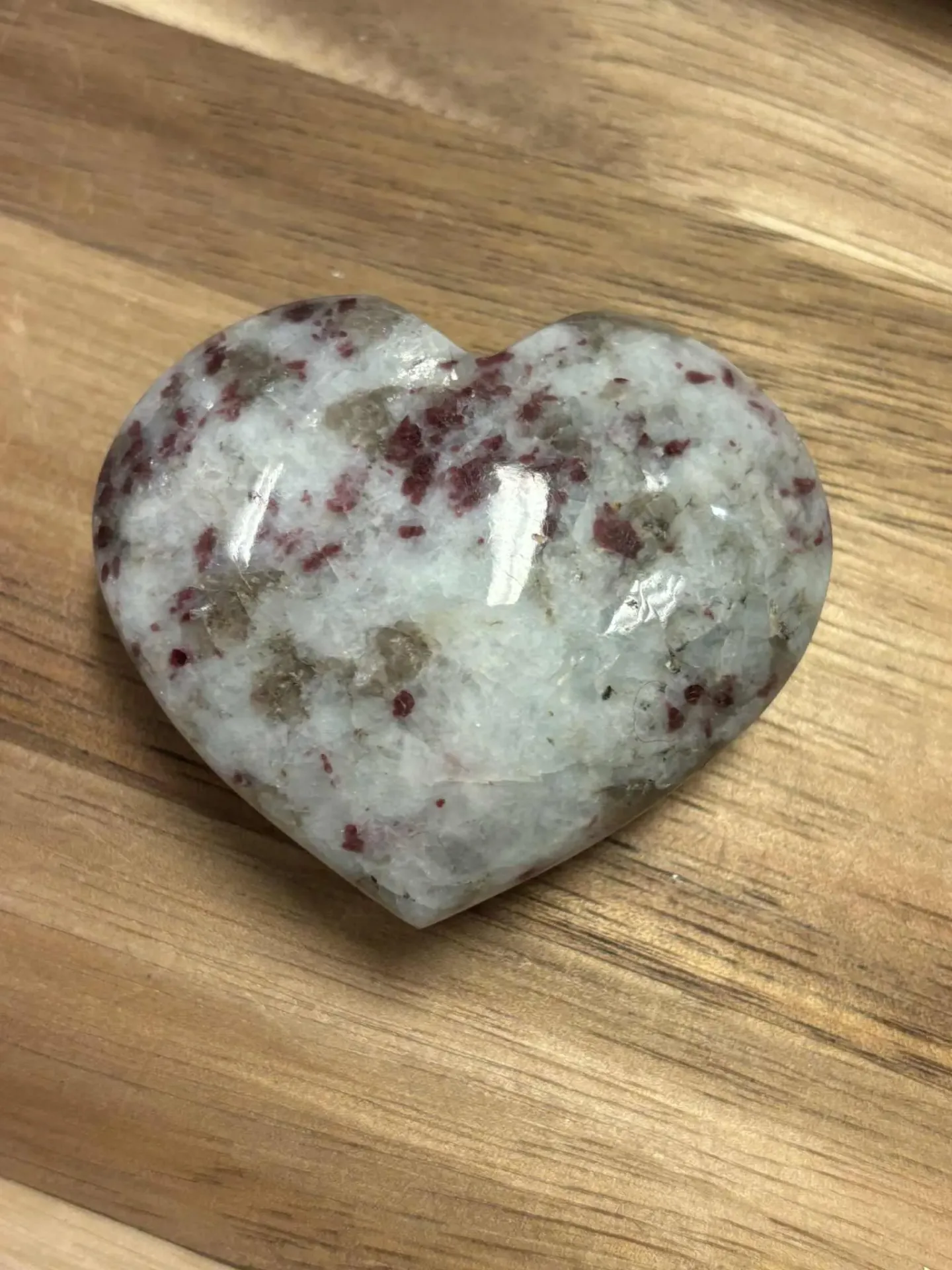 [MIN00883] Tourmaline rouge cœur