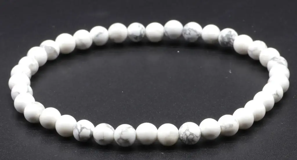Bracelet Howlite 4mm