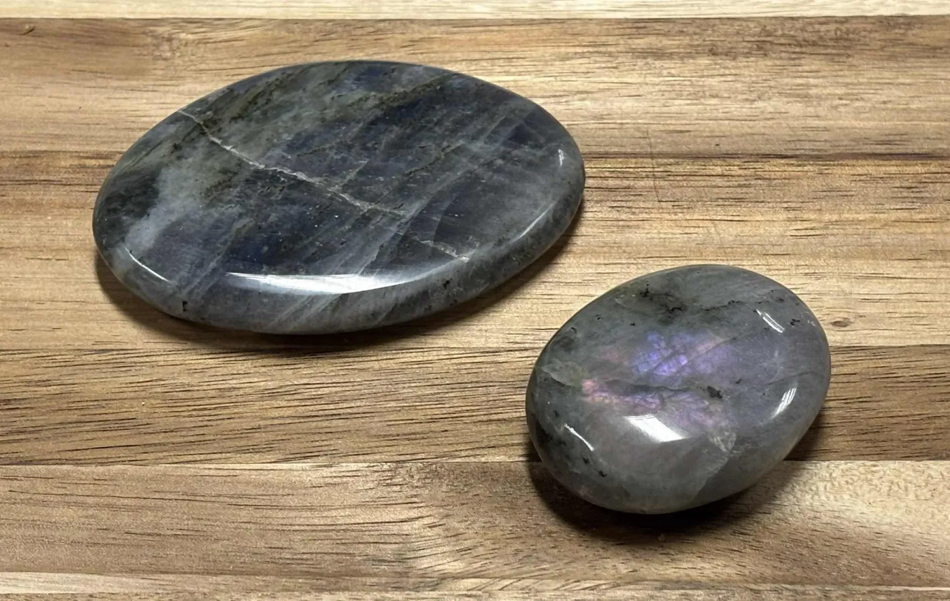 Labradorite galet