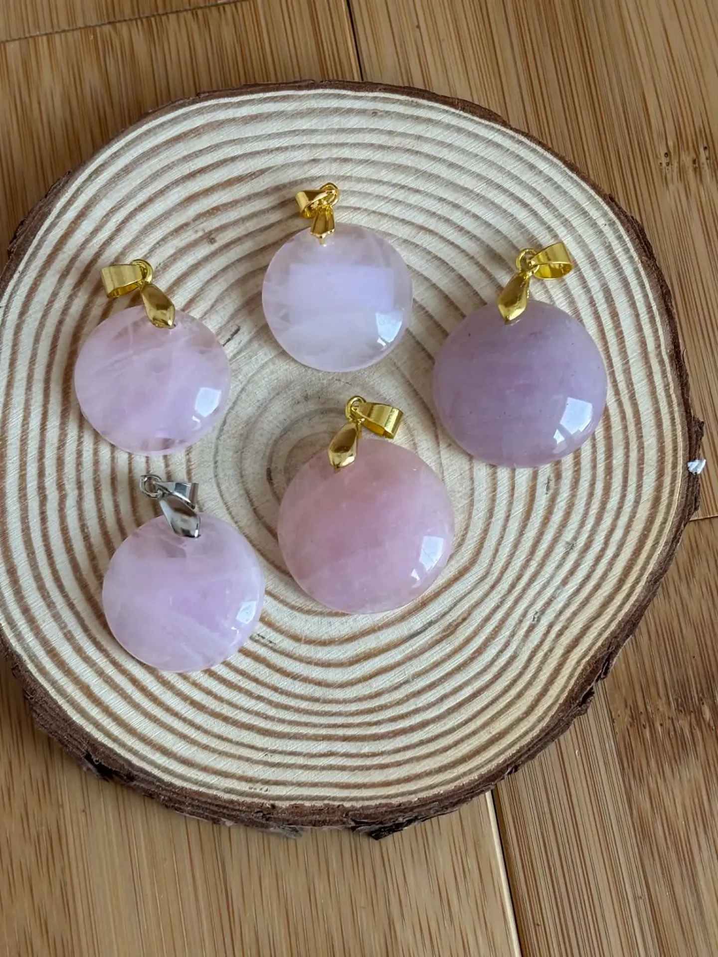 Pendentif Quartz rose rond