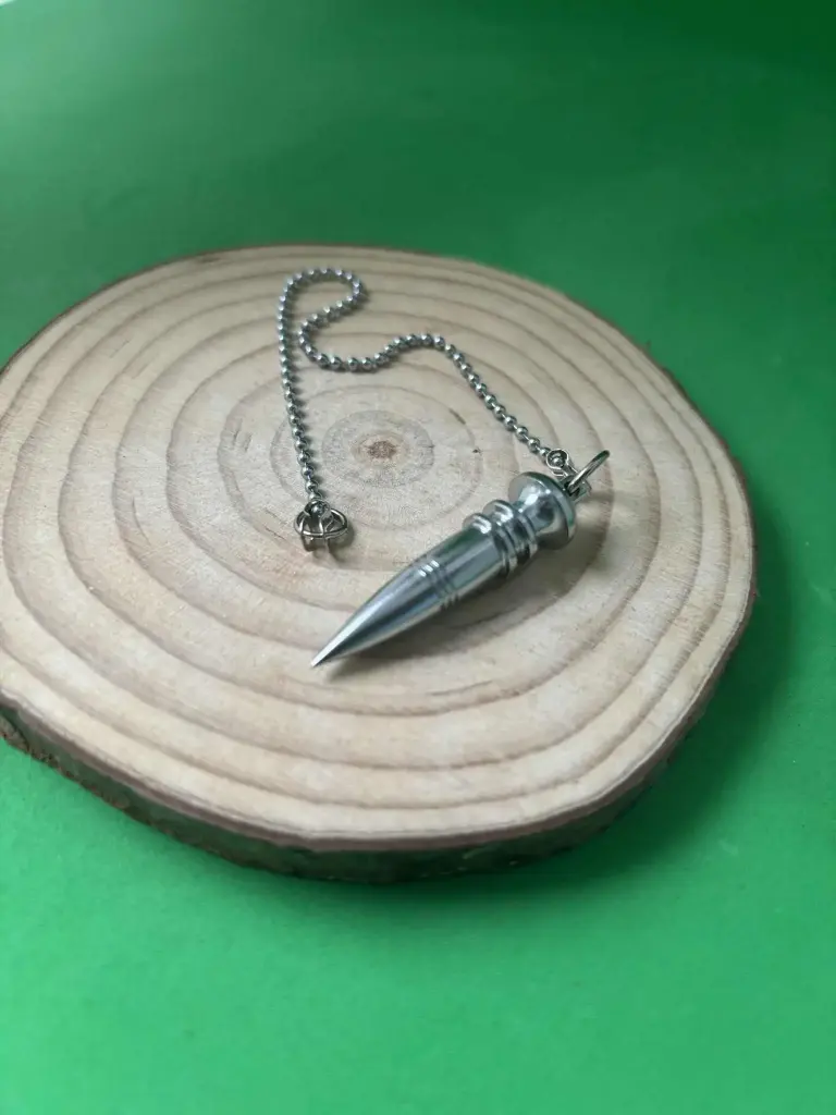Pendule Égyptien chromé mini