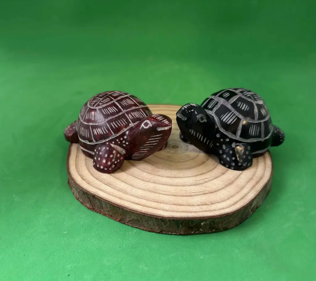 Tortue en pierre de savon petite