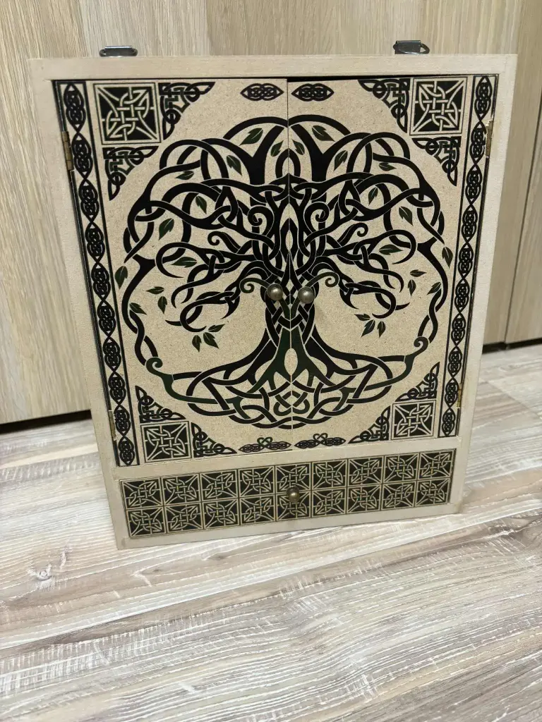 Armoire à clés arbre celtique