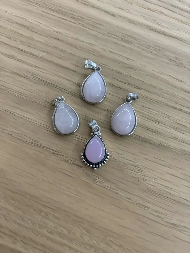 Pendentif Quartz rose goutte