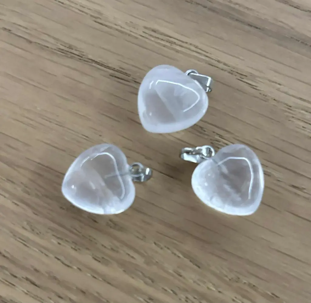 Pendentif cristal de roche cœur