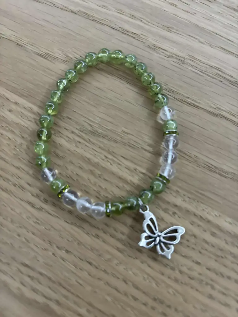 Bracelet péridot & cristal de roche 6 et 8 mm