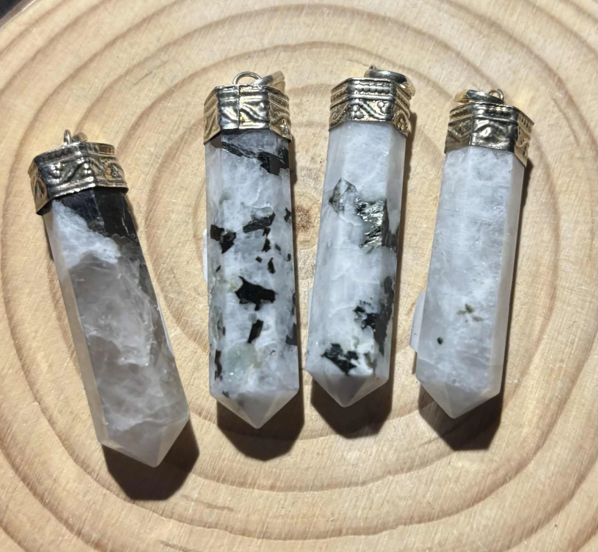 Pendentif Pierre de lune pointe