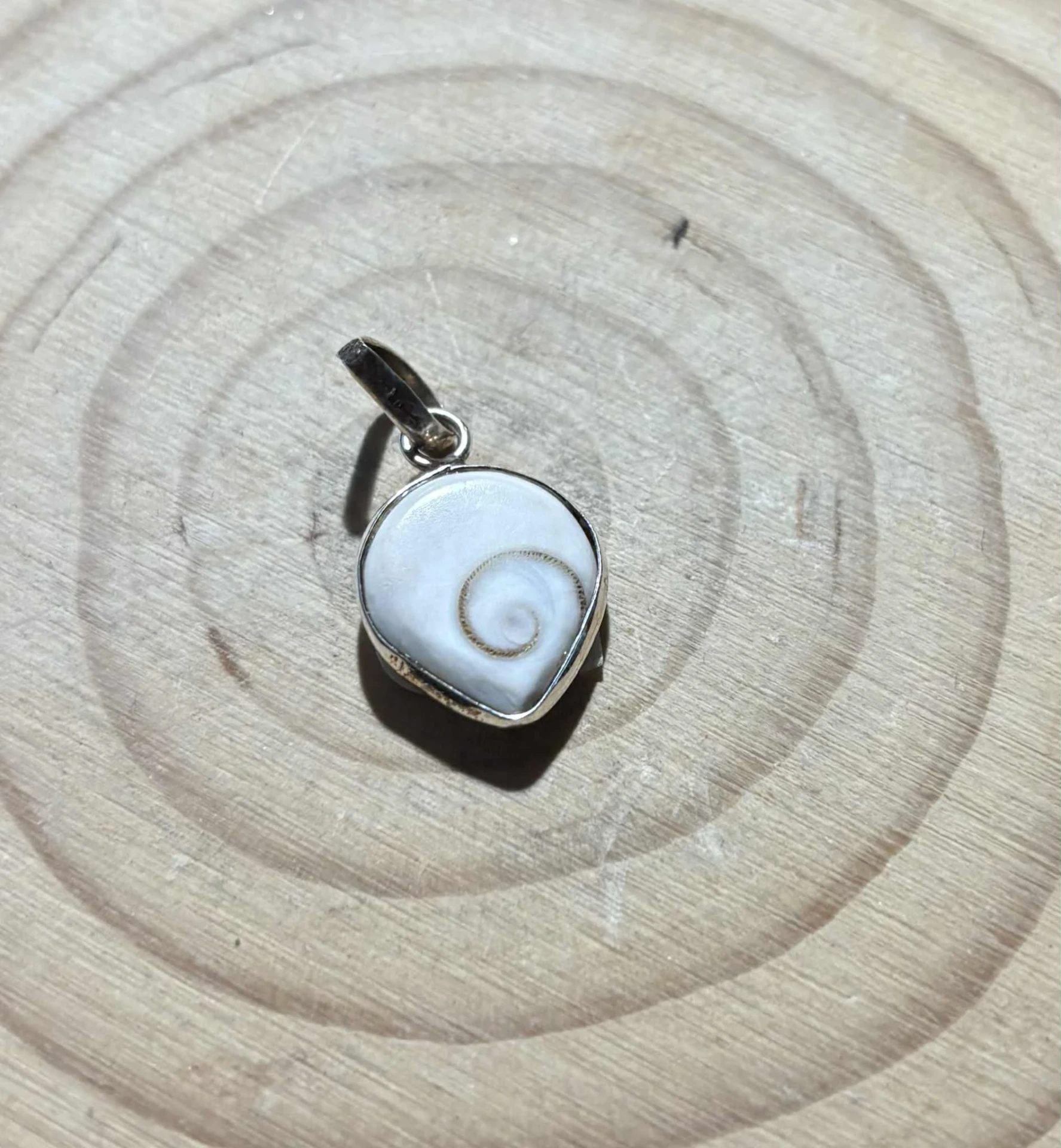 Pendentif Œil Sainte Lucie argent