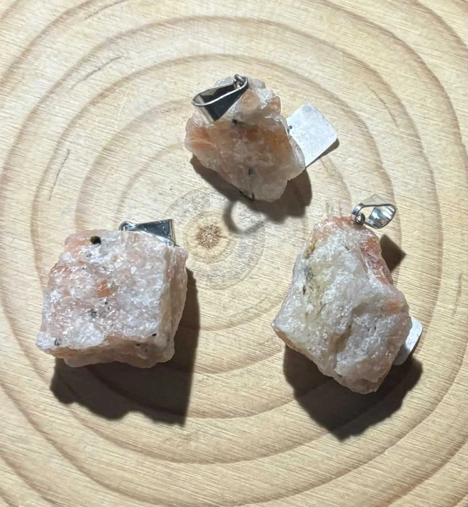 Pendentif Pierre de soleil brute