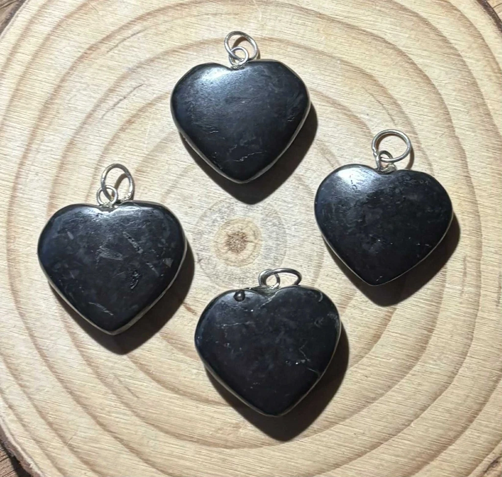 Pendentif Shungite cœur