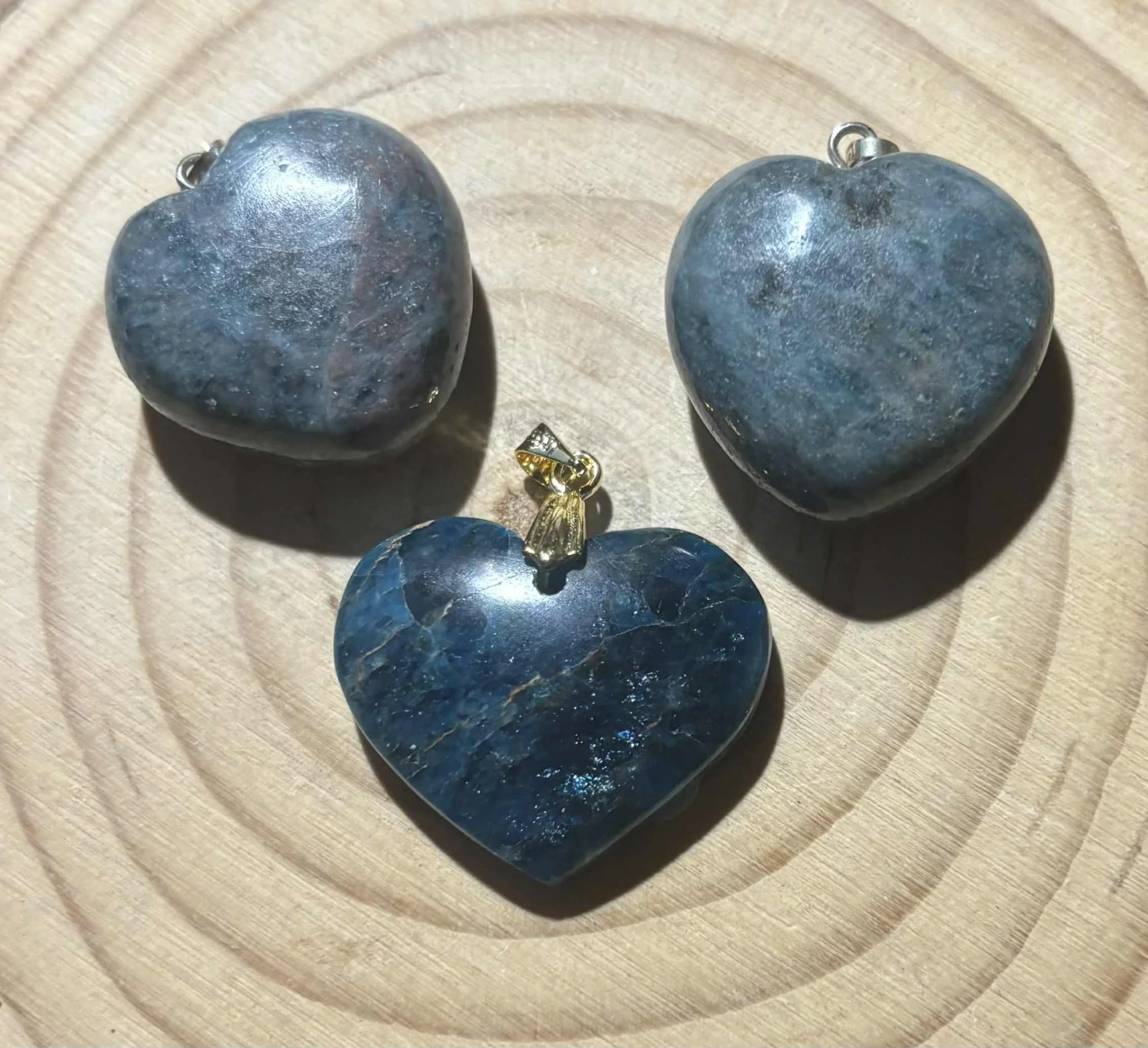 Pendentif Apatite cœur