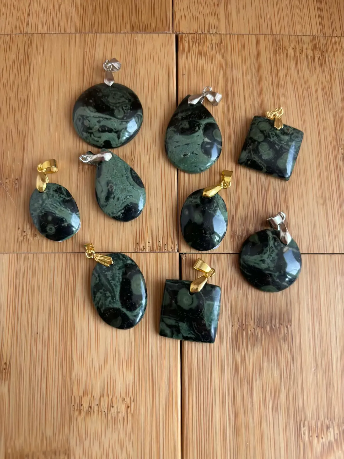 Pendentif Jaspe kambaba