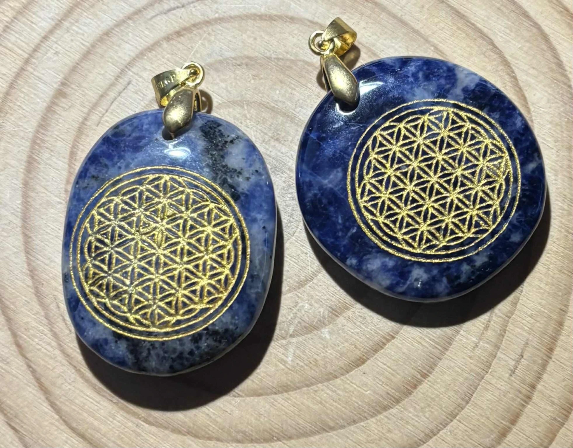 Pendentif Sodalite fleur de vie