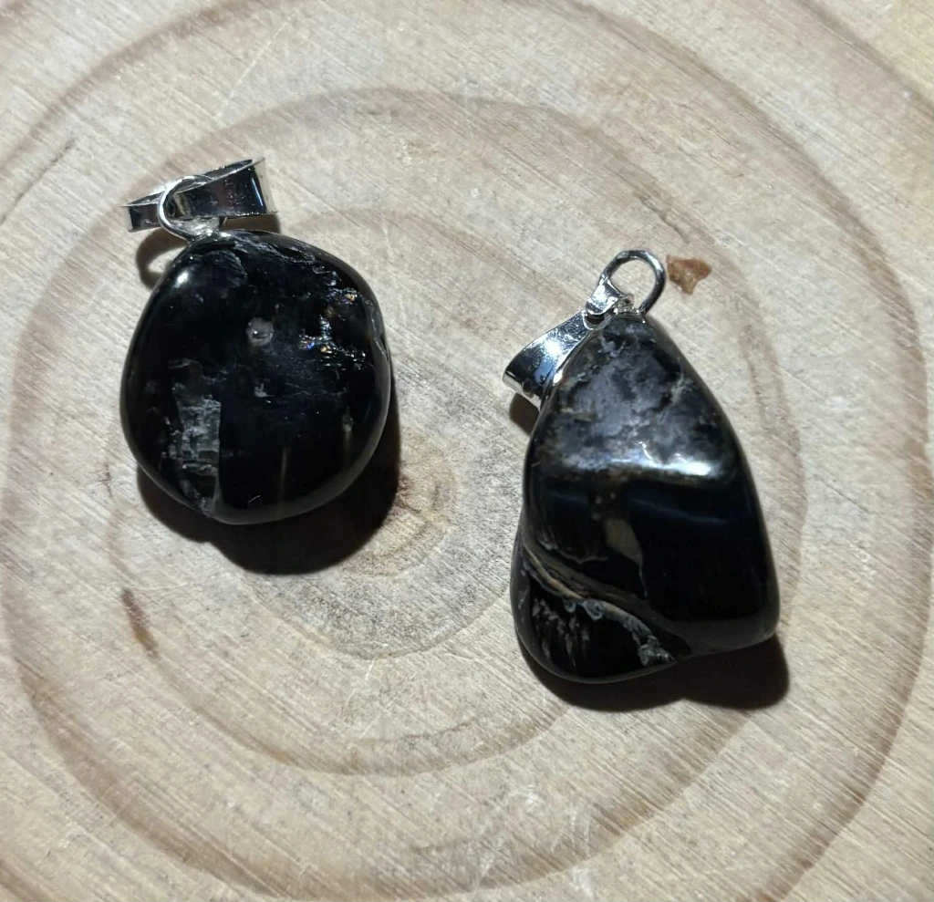 Pendentif Œil de faucon