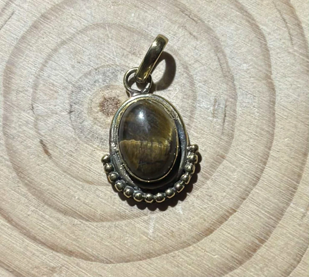 Pendentif Œil de tigre métal
