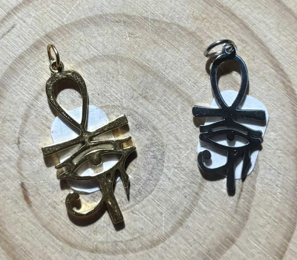 Pendentif Croix d'Anhk et œil petit