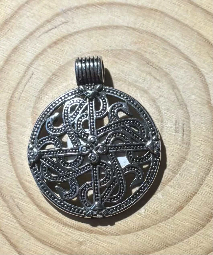 Pendentif nœud celtique